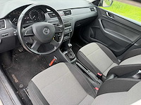 2013 - skoda - rapid - 1.2 tsi grt elegance 2-kkf-26 iaw - afbeelding 4 van  16