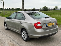 2013 - skoda - rapid - 1.2 tsi grt elegance 2-kkf-26 iaw - afbeelding 4 van  9
