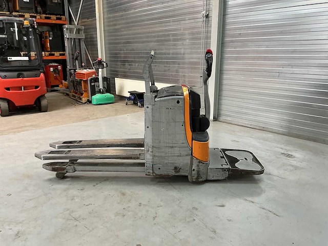 2013 - still - exh20 - electric pallet trucks - afbeelding 3 van  4