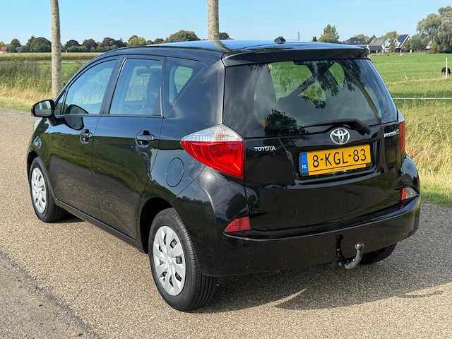 2013 - toyota - verso-s - 1.3 vvt-i comf. plus 8-kgl-83 iaw - afbeelding 2 van  13