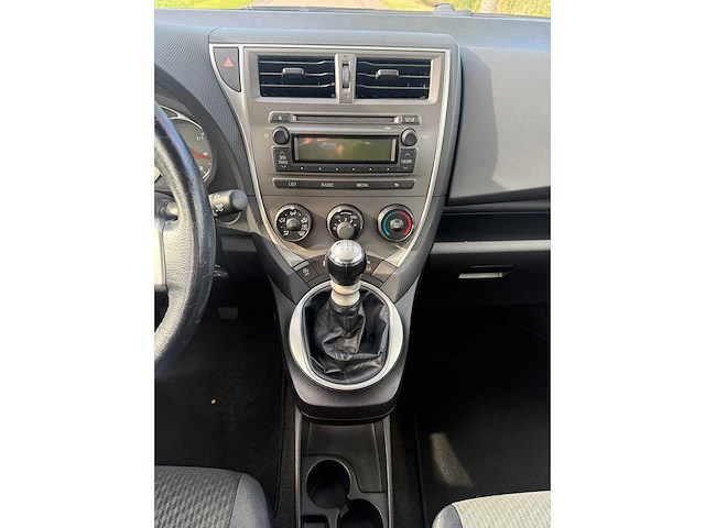 2013 - toyota - verso-s - 1.3 vvt-i comf. plus 8-kgl-83 iaw - afbeelding 7 van  13