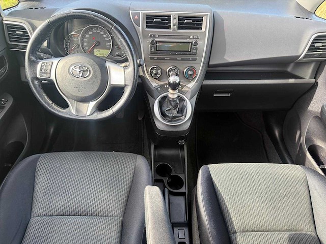 2013 - toyota - verso-s - 1.3 vvt-i comf. plus 8-kgl-83 iaw - afbeelding 8 van  13