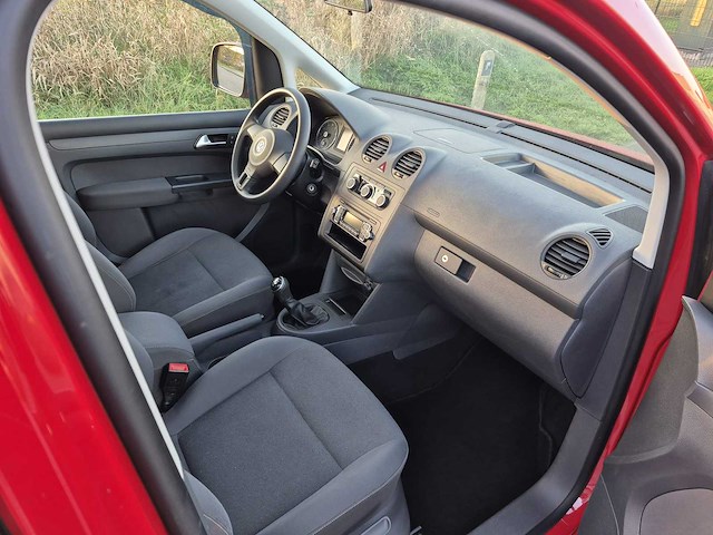 2013 - volkswagen - caddy - personenauto - afbeelding 19 van  27