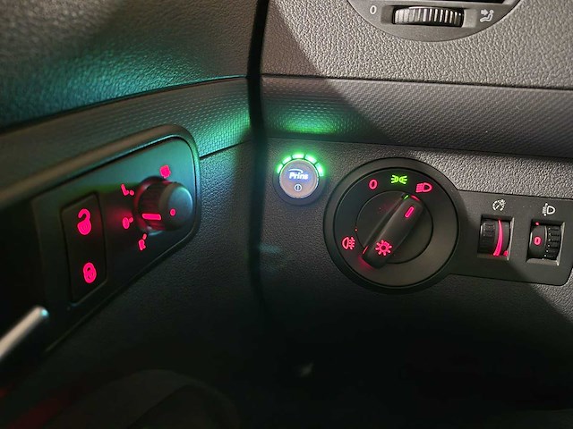 2013 - volkswagen - caddy - personenauto - afbeelding 27 van  27