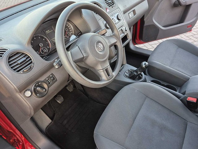 2013 - volkswagen - caddy - personenauto - afbeelding 14 van  27