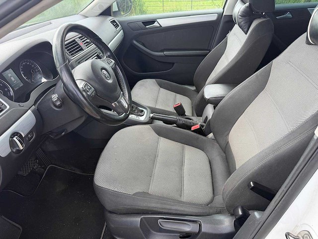2013 - volkswagen - jetta - 1.4 tsi hybr highl 2-tdh-57 iaw - afbeelding 13 van  17