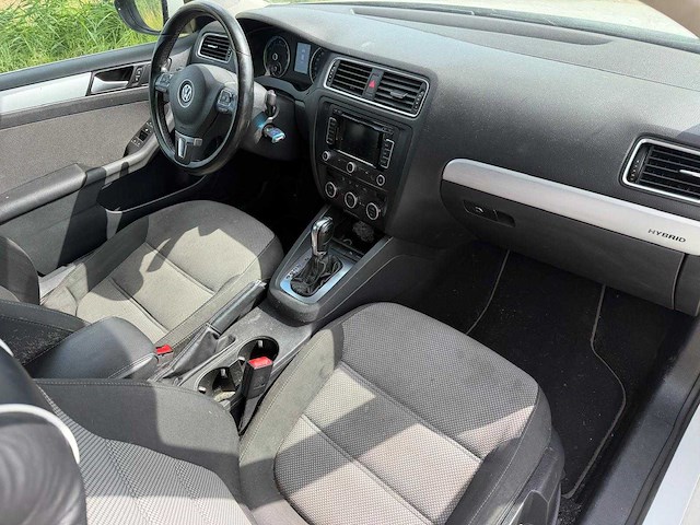 2013 - volkswagen - jetta - 1.4 tsi hybr highl 2-tdh-57 iaw - afbeelding 16 van  17