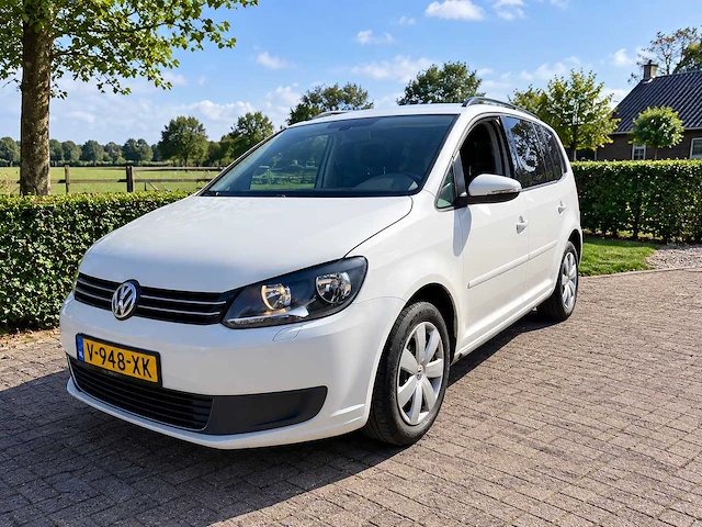 2013 - volkswagen - touran - 1.6 tdi comfortline - bedrijfswagen - afbeelding 1 van  10