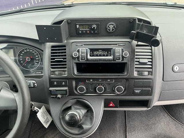 2013 - volkswagen - transporter - 2.0 tdi l1h1 com. dc - bedrijfswagen - afbeelding 2 van  13
