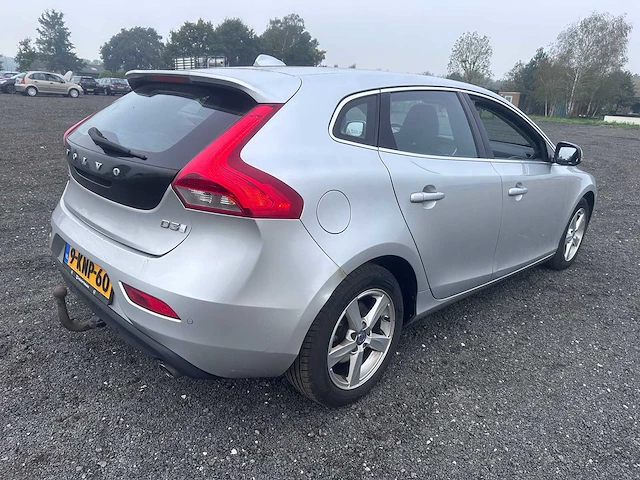 2013 - volvo - v40 - 2.0 d3 momentum - 9-knp-60 - afbeelding 15 van  20