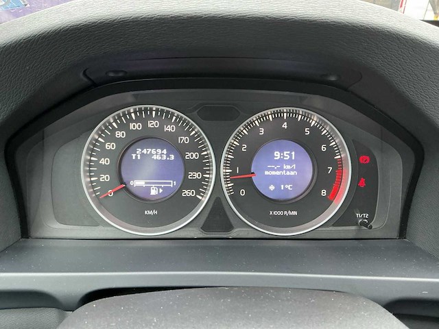 2013 - volvo - v60 - 1.6 t3 r-design - personenauto - afbeelding 8 van  18