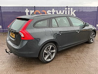 2013 - volvo - v60 - 1.6 t3 r-design - personenauto - afbeelding 13 van  18