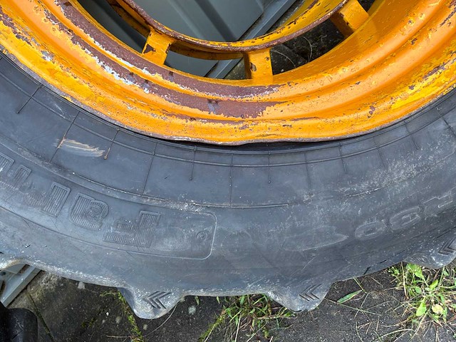 2013 alliance farmpro radial 70 set a 2 stuks band, wiel en velg - afbeelding 8 van  11