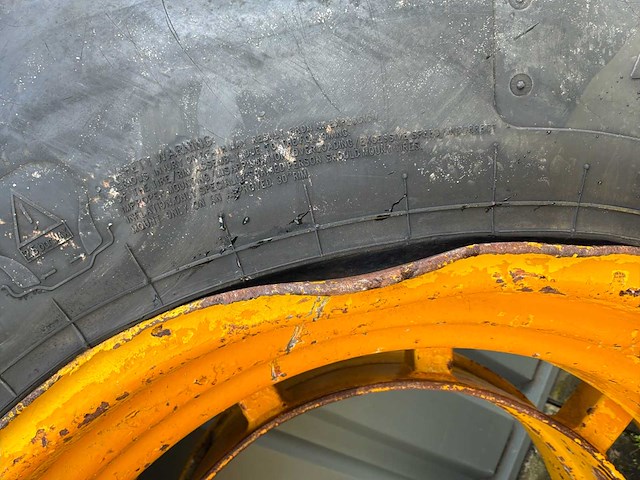 2013 alliance farmpro radial 70 set a 2 stuks band, wiel en velg - afbeelding 9 van  11