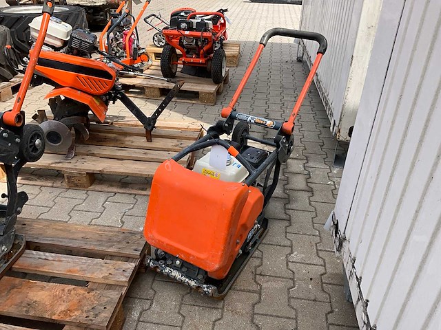 2013 altrad / belle fc3612e trilplaat - afbeelding 1 van  8