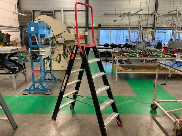 2013 altrex taurus trap - afbeelding 1 van  8