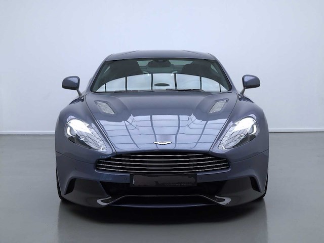 2013 aston martin vanquish (model 2014) personenauto - afbeelding 37 van  40