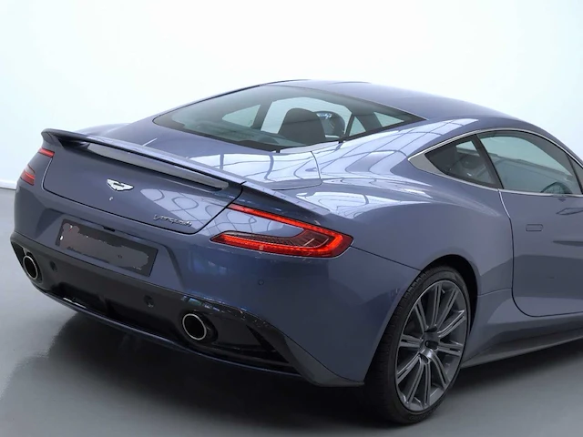 2013 aston martin vanquish (model 2014) personenauto - afbeelding 2 van  41
