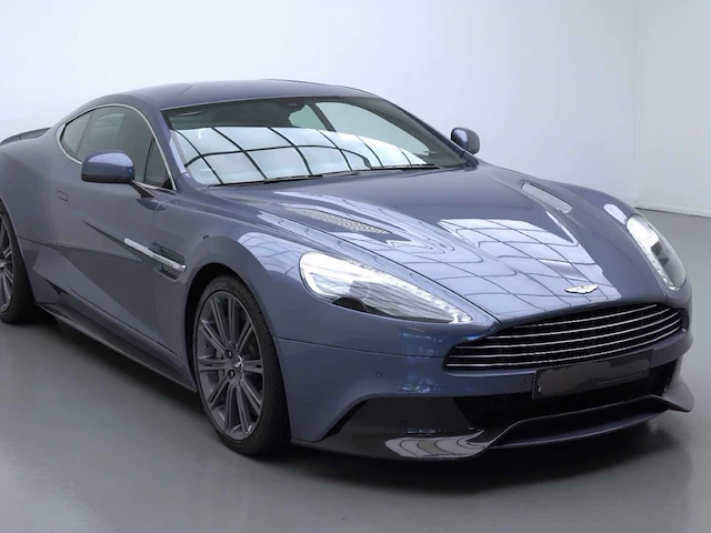 2013 aston martin vanquish (model 2014) personenauto - afbeelding 37 van  41