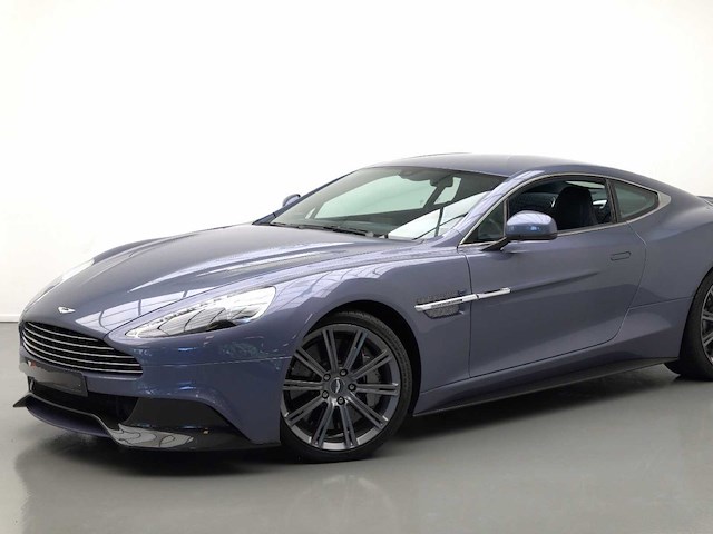 2013 aston martin vanquish (model 2014) personenauto - afbeelding 1 van  18