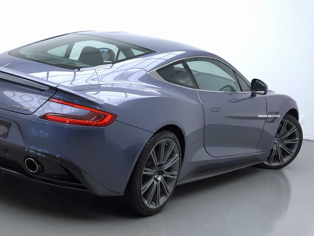 2013 aston martin vanquish (model 2014) personenauto - afbeelding 11 van  41
