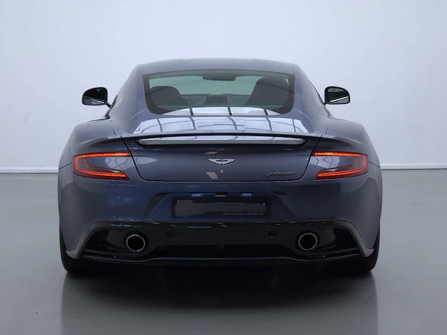 2013 aston martin vanquish (model 2014) personenauto - afbeelding 39 van  41