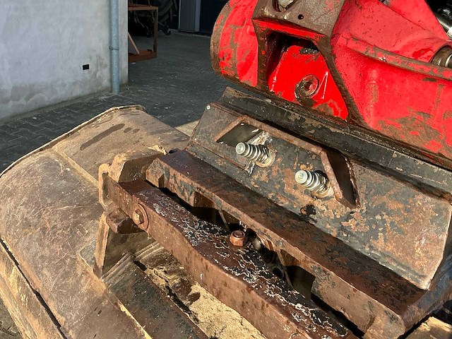 2013 atlas 150w banden graafmachine - afbeelding 14 van  45