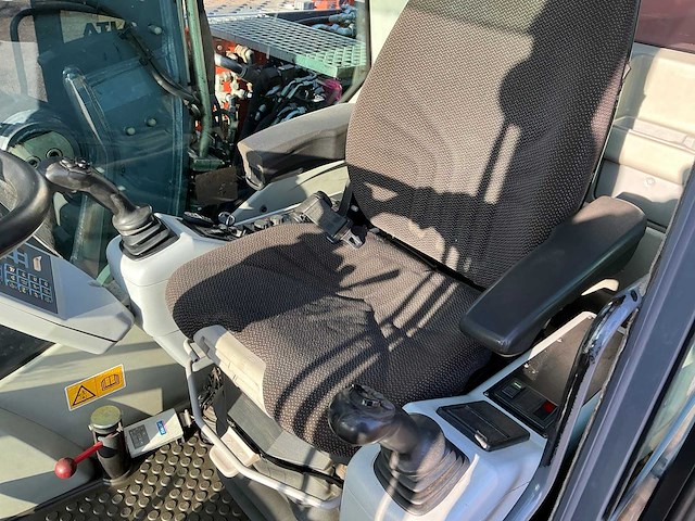 2013 atlas 150w banden graafmachine - afbeelding 28 van  45