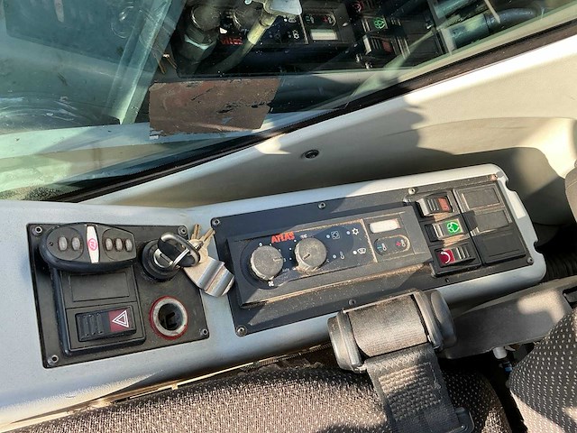 2013 atlas 150w banden graafmachine - afbeelding 31 van  45