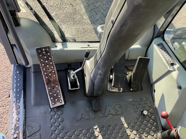 2013 atlas 150w banden graafmachine - afbeelding 35 van  45