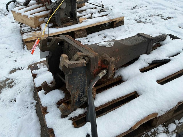2013 atlas copco / epiroc sb 152 hydraulische sloophamer - afbeelding 4 van  8