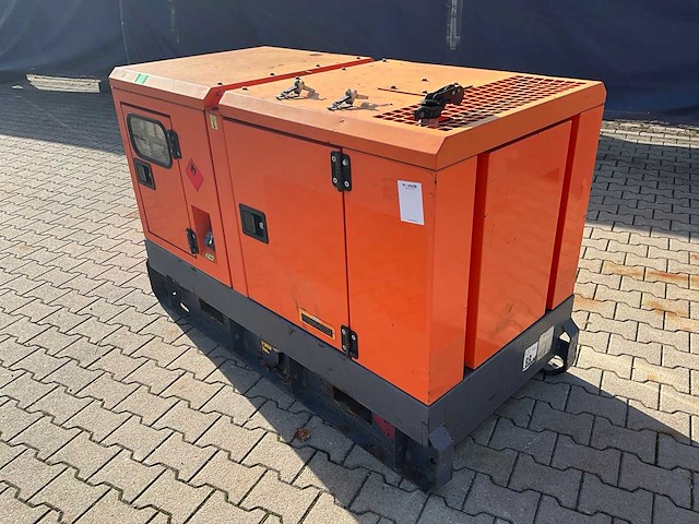 2013 atlas copco qas 20 stroom aggregaat - afbeelding 1 van  25