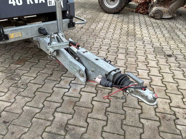2013 atlas copco qas 40 stroom aggregaat aanhangwagen - afbeelding 18 van  29