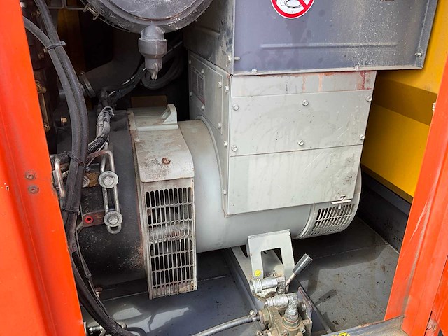 2013 atlas copco qas 60 stroom aggregaat - afbeelding 9 van  17