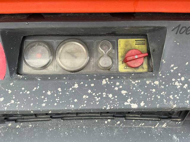 2013 atlas copco xas47 compressor aanhangwagen - afbeelding 2 van  23