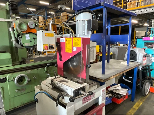2013 behringer eisele vms 350 cirkelzaagmachine - afbeelding 13 van  15