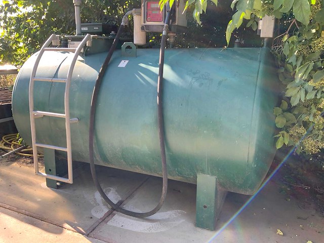 2013 berg-o-tool brl - k796/02 3000liter dieseltank - afbeelding 7 van  10