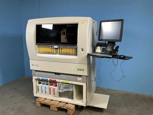 2013 bio-rad ih-1000 immunohematologie analyzer - afbeelding 1 van  7