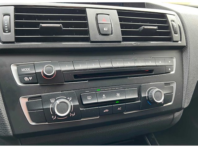 2013 bmw 1-serie 114i ede business sport | cruisecontrol + airco + scherm | personenauto - afbeelding 19 van  23