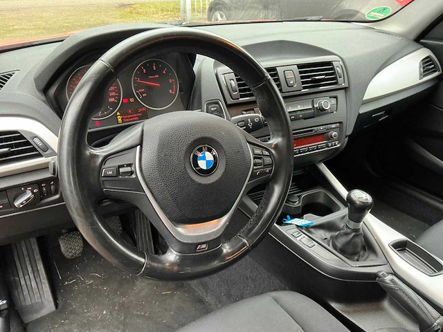 2013 bmw 1-serie 116d bussiness - afbeelding 13 van  32