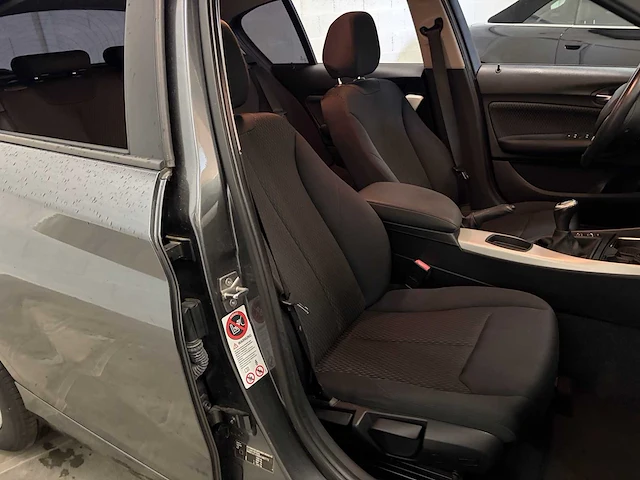 2013 bmw 1-serie 116i personenauto - afbeelding 30 van  68