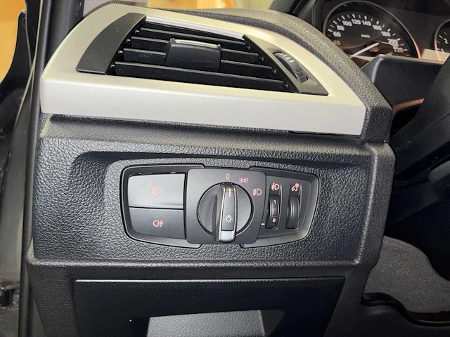 2013 bmw 1-serie 116i personenauto - afbeelding 24 van  68