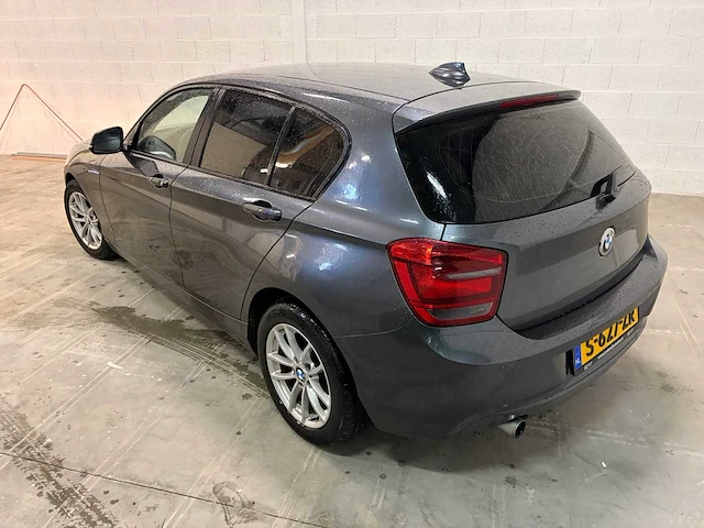 2013 bmw 1-serie 116i personenauto - afbeelding 23 van  68
