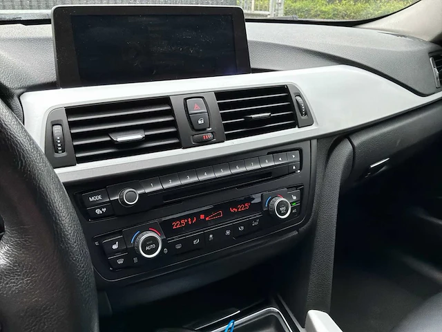 2013 bmw 3-serie 320i ede high exec personenauto - afbeelding 20 van  21