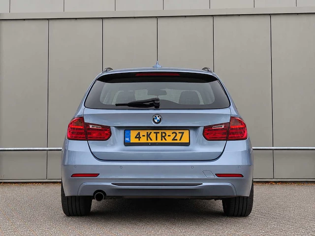 2013 bmw 3-serie touring 320i automaat high executive personenauto - afbeelding 18 van  22