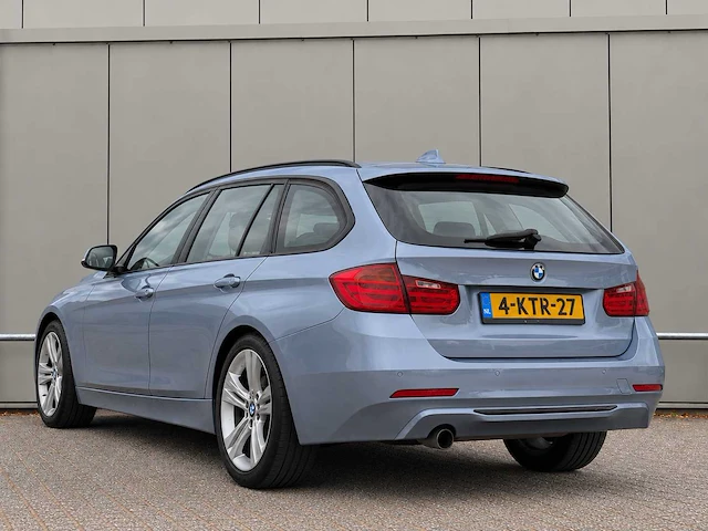 2013 bmw 3-serie touring 320i automaat high executive personenauto - afbeelding 19 van  22