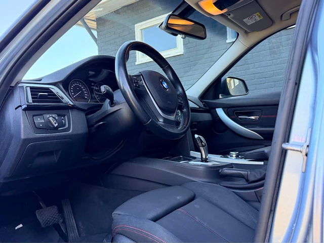 2013 bmw 3-serie touring 320i automaat high executive personenauto - afbeelding 20 van  22