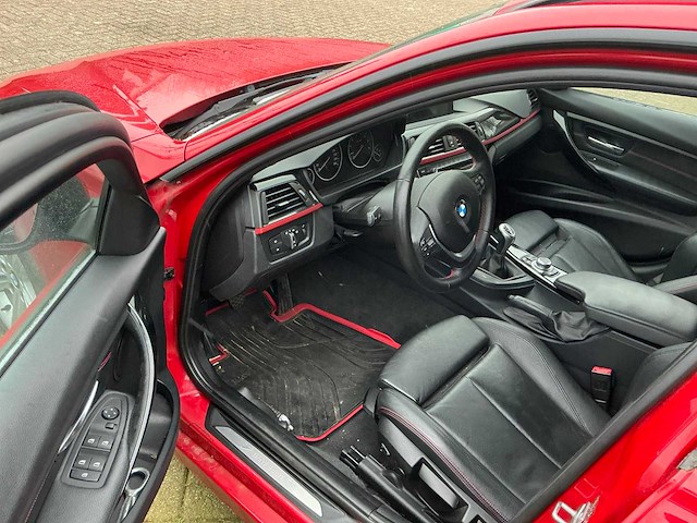 2013 bmw 3-serie touring 320i high executive sport - afbeelding 24 van  26