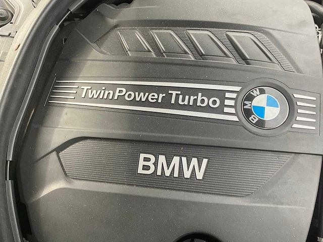 2013 bmw 316d touring high executive personenauto - afbeelding 18 van  29