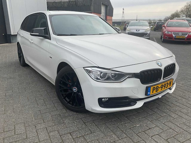 2013 bmw 316d touring high executive personenauto - afbeelding 5 van  29